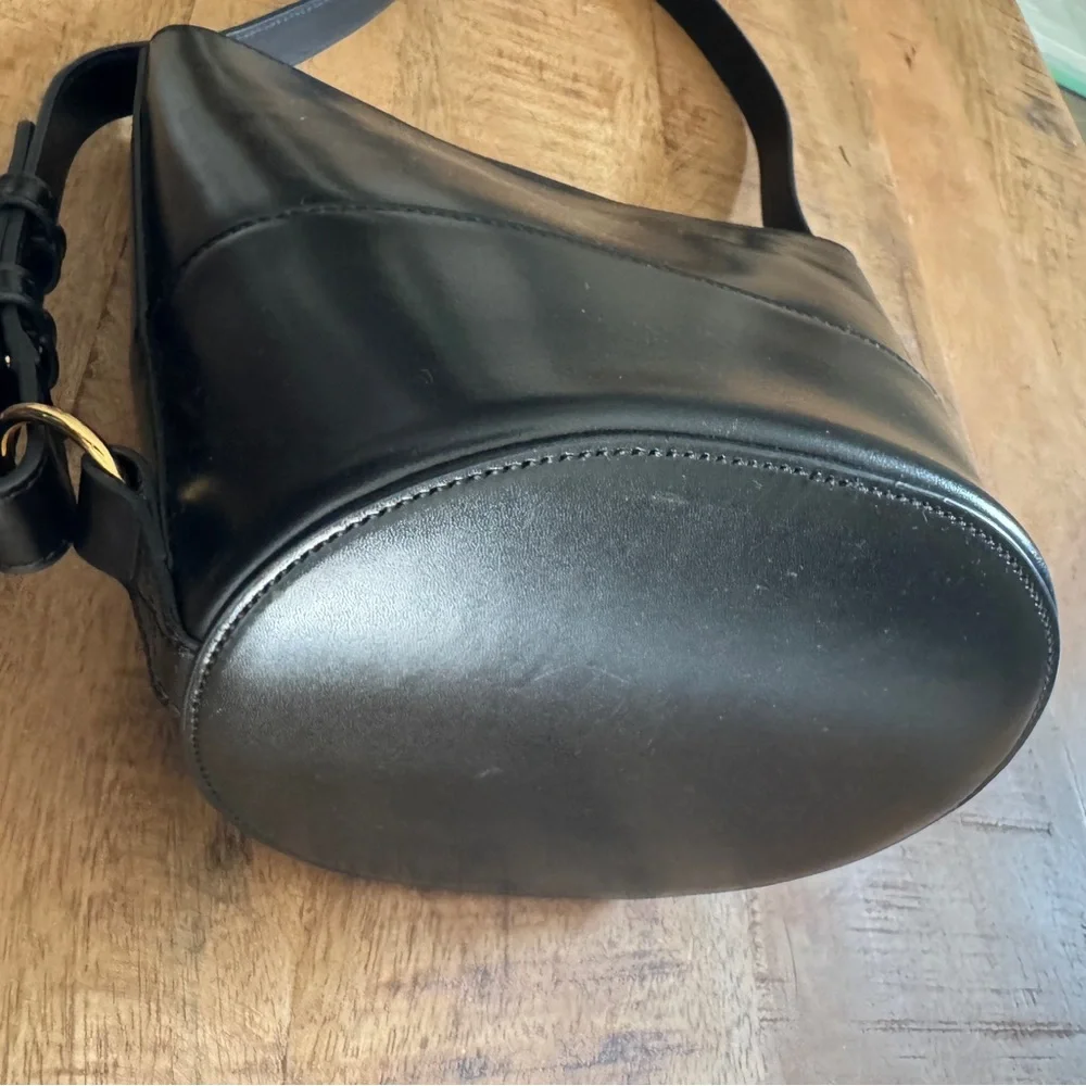 Sezane Gary in Gloss Black Leather Bag - Picture 4 of 8